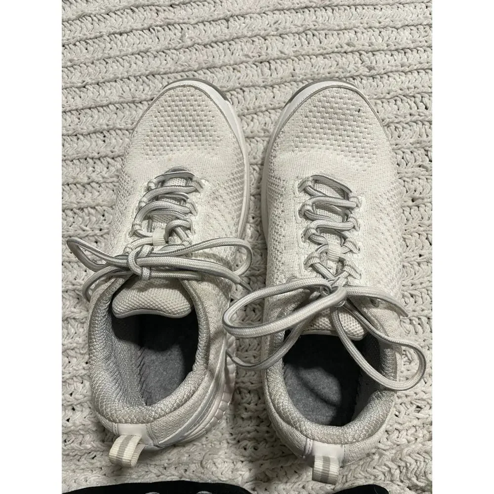 OrthoFeet Coral Sneakers Shoes Lace Up Womens 9 B White Gray No Insoles MSRP$135